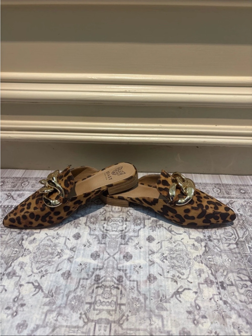 BEAST FASHION Leopard-Print Pointed Mule with Gold Chain Accent